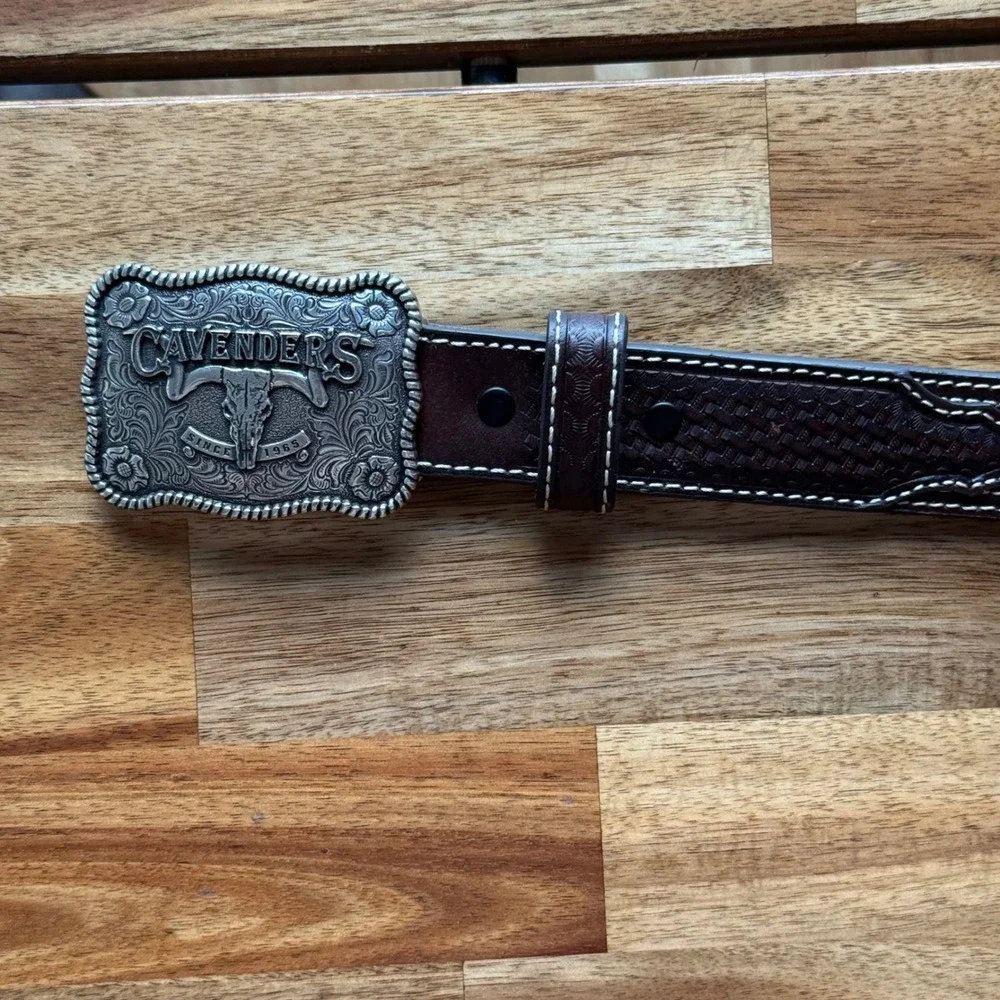 Cavenders Kids Brown Leather Western Belt Cross Studs Basketweave Sz 22 9600802